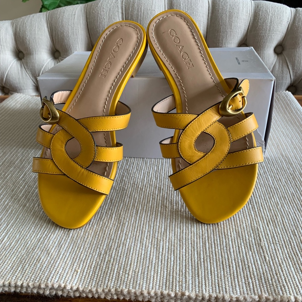 Coach slip on sandles
